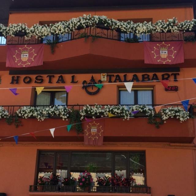 Hostal Talabart Les Exterior photo